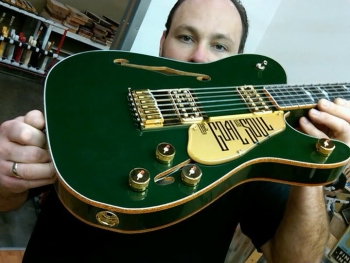 Fender Bono Chicken