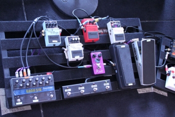 Dave Kilminster (The Wall Live Tour) Pedalboard