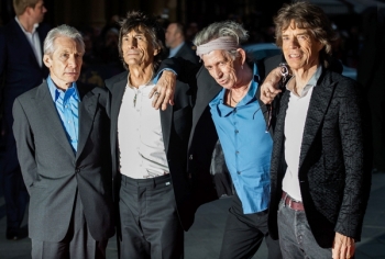 The Rolling Stones: Charlie Watts, Ronnie Wood, Keith Richards и  Mick Jagger