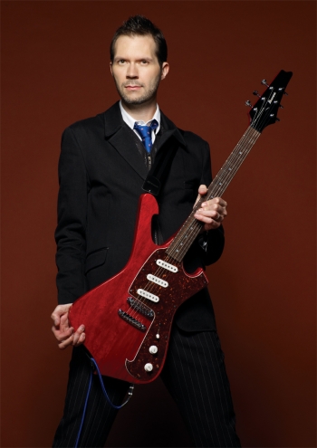 Paul Gilbert и Fireman