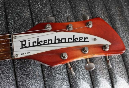 1964 Rickenbacker 325