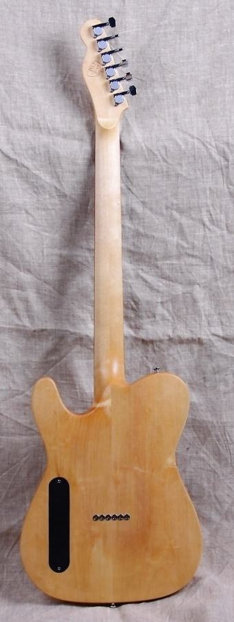 гитара из берёзы